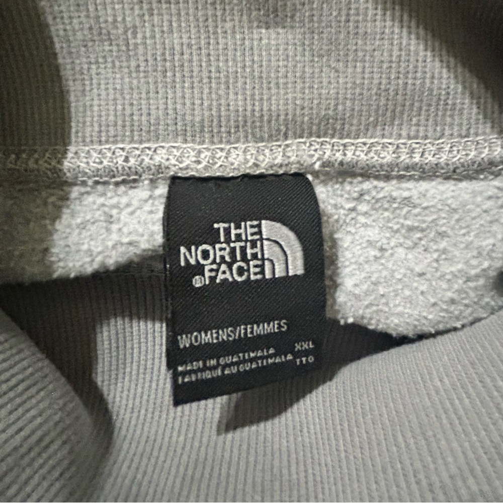 THE NORTH FACE Sweater